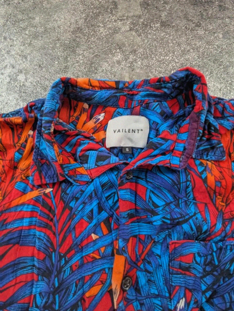 Chemise hawaïenne Vailent viscose tropicale bleu rouge S vintage été fluide aloha shirt – Vailent – taille S 4