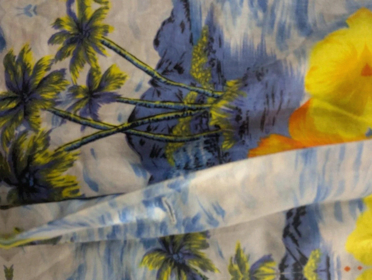 Chemise hawaïenne vintage fleurs hibiscus palmiers surfwear beachwear bleu S/M vintage dressing – Vintage Dressing – taille S 4