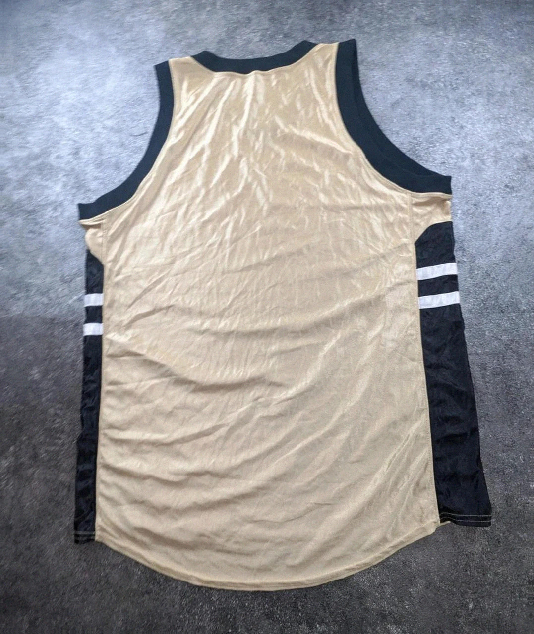 Maillot basketball Reebok gold noir mesh jersey vintage Y2K sport streetwear Xl – Reebok – taille XL 4