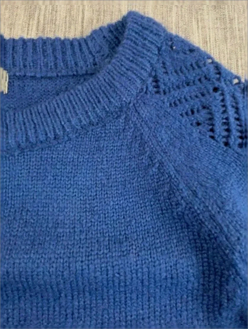 Pull ajouré bleu dentelle manches – Taille 38/40 – Bleu Bonheur 💙 – Bleu bonheur – taille M / 38 / 10 4
