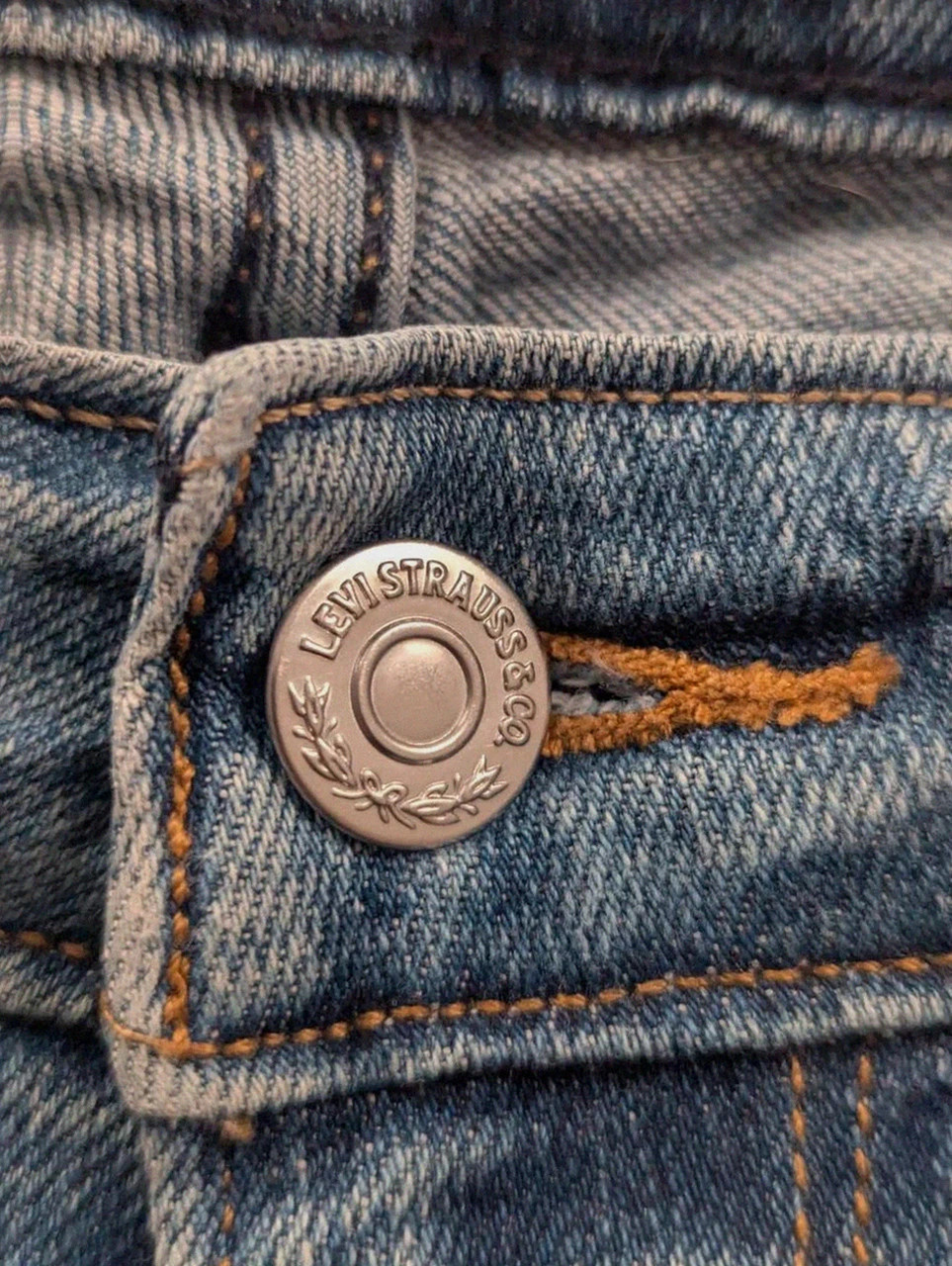 👖 Jean Levi's Mid Rise Skinny original en denim bleu clair délavé M – Levi's – taille M / 38 / 10 5