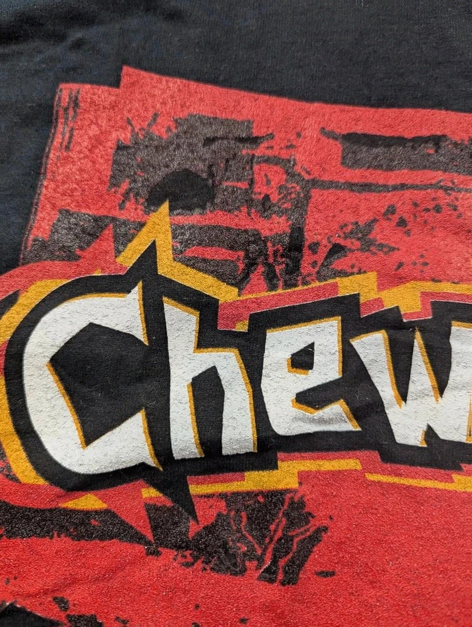 T-shirt Chew It Up Peanut Chews vintage graphic snack promo LT-shirt vintage promo “Chew It Up – Gildan – taille L 4