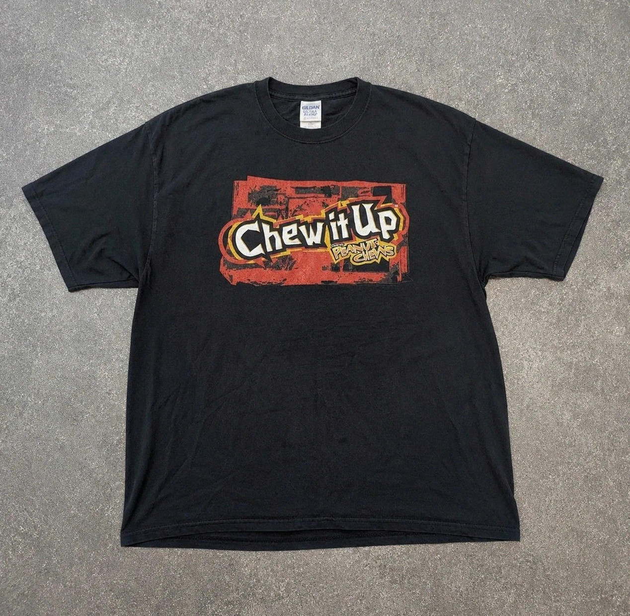 T-shirt Chew It Up Peanut Chews vintage graphic snack promo LT-shirt vintage promo “Chew It Up