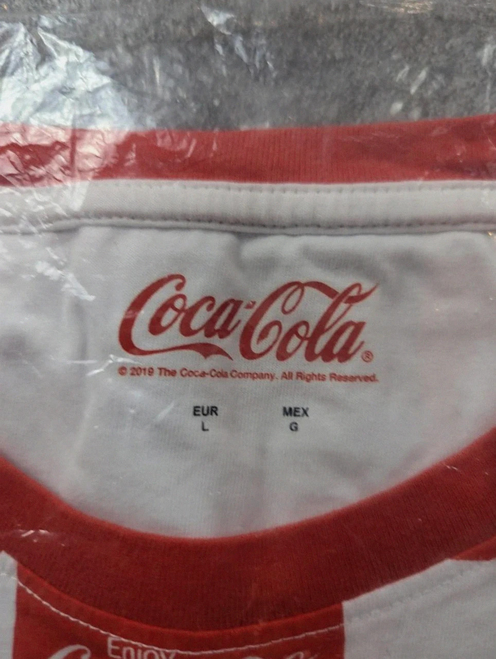 T-shirt Coca-Cola Officiel Collector 2019 Neuf avec Étiquette Damier "It's The Real Thing" Taille L – Coca-Cola – taille L 4