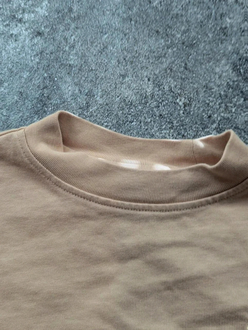 Nike Crop Top Beige Brodé Logo Xs T-shirt Femme Coton Minimaliste Streetwear – Nike – taille XS / 34 / 6 4