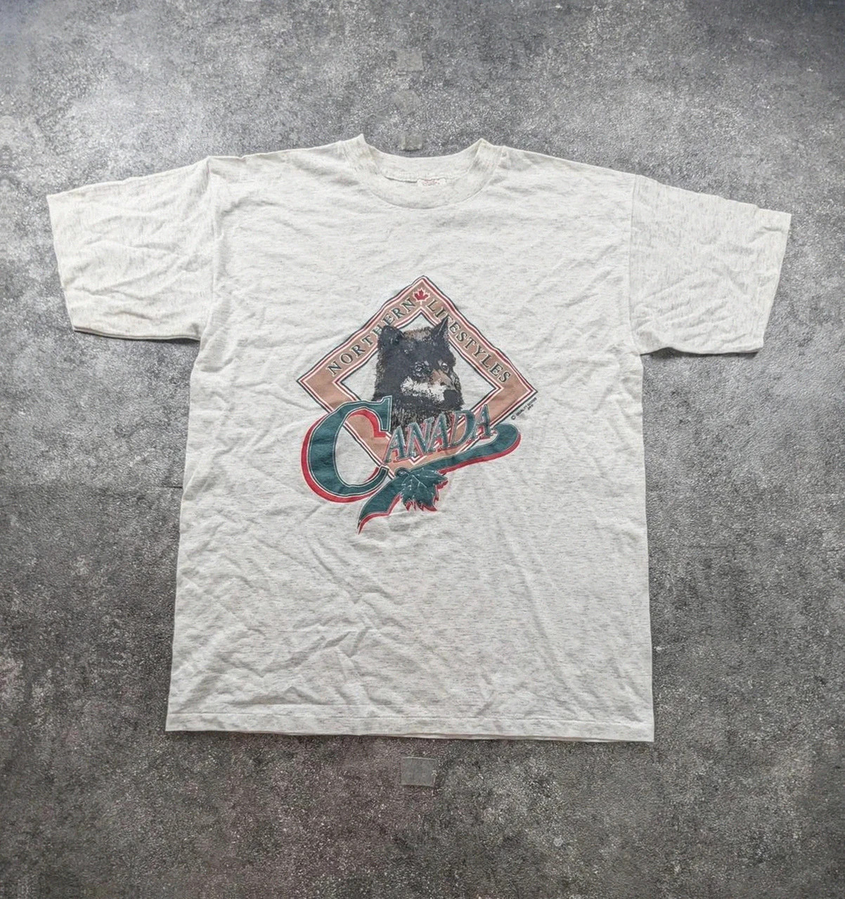 T-shirt Vintage Northern Lifestyles Canada Loup Single Stitch Made in Canada Homme Taille L – Vintage Dressing – taille L 2