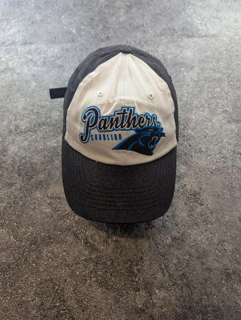 Casquette Carolina Panthers Nfl vintage Us football brodée one size noir blanc pailleté réglable