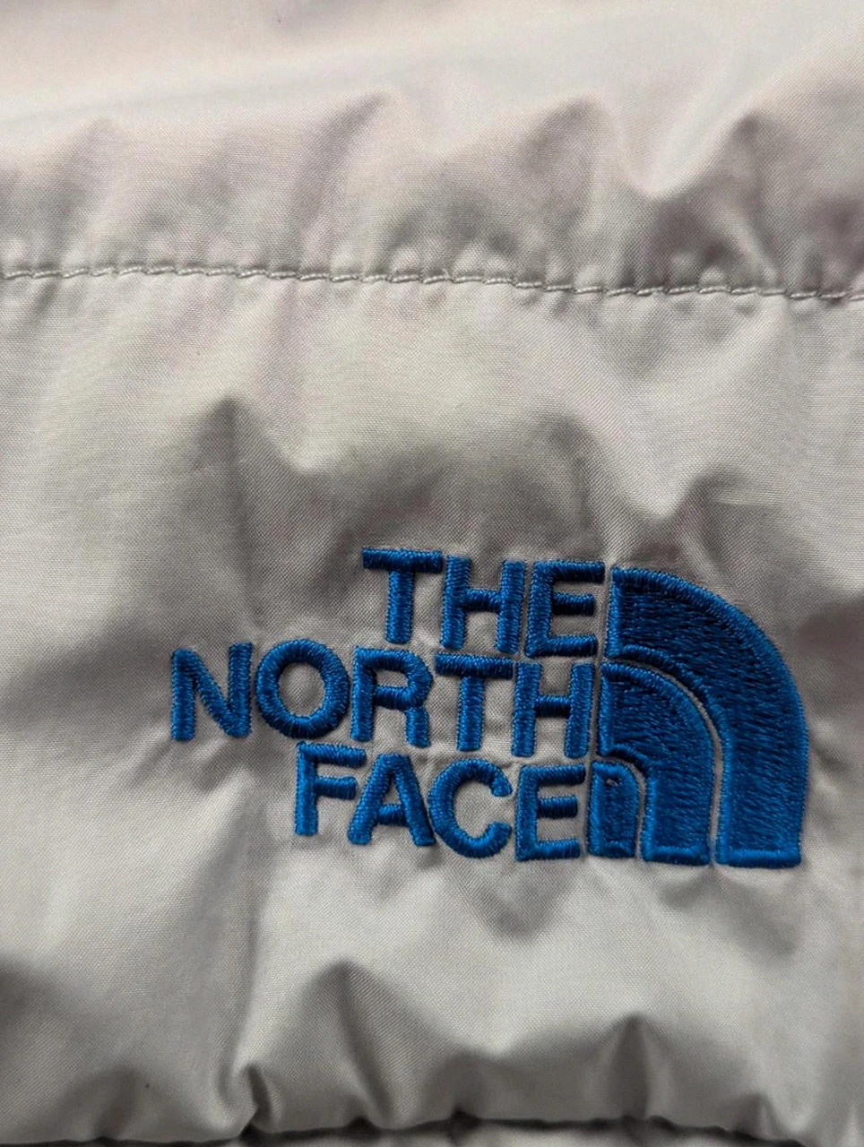 The North Face Doudoune Matelassée Homme S Gris Clair Outdoor Randonnée Streetwear Gorpcore – The North Face – taille S 3