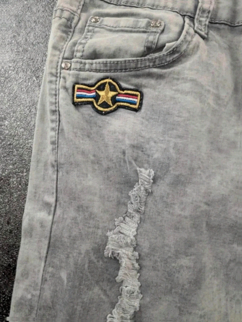 Jean Miss Rj gris délavé destroy patchs brodés slim y2k streetwear Xs – Miss RJ – taille S / 36 / 8 3