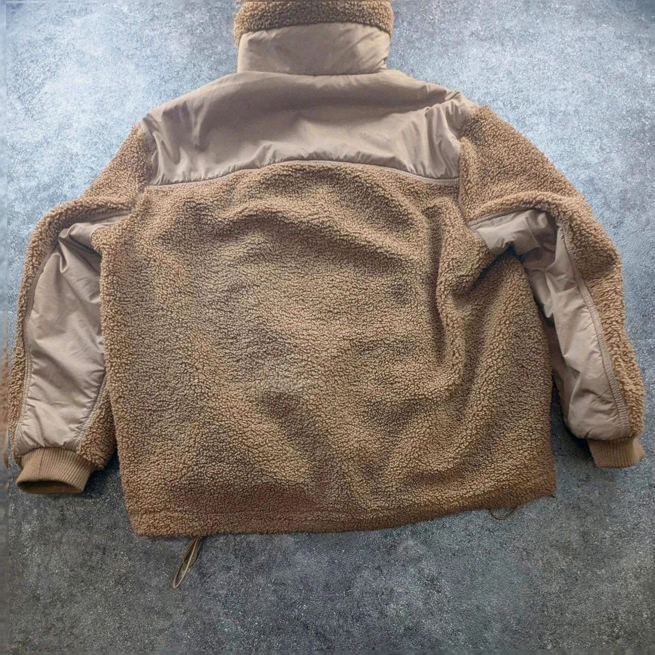 Polaire sherpa H&M beige col montant zippé poche avant streetwear style Tnf outdoor S/M/L – H&M – taille S 2