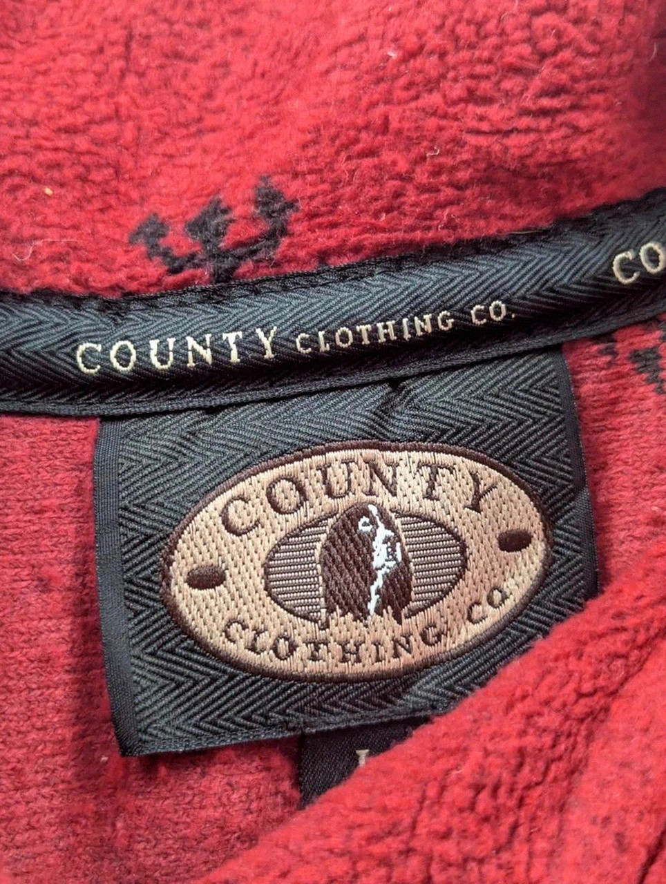 County Clothing Co veste polaire vintage renne nordique bordeaux cropped Made in Canada L – Vintage Dressing – taille L / 40 / 12 4