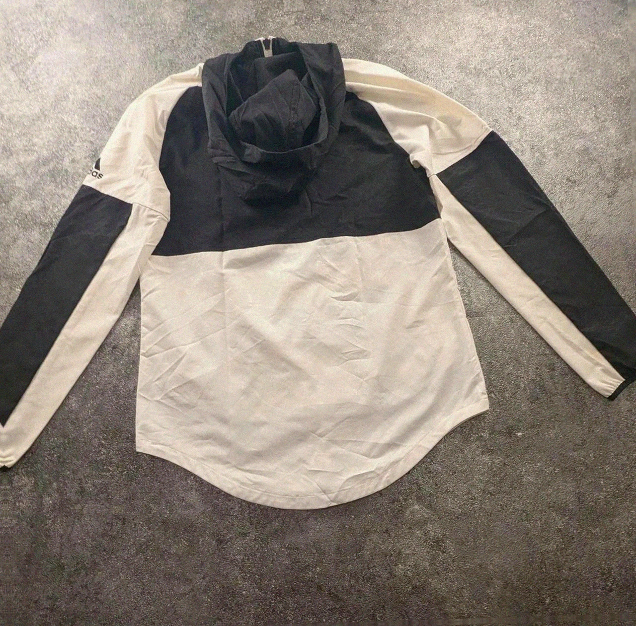 Veste coupe vent adidas noir crème capuche lightweight techwear S CE0284 – adidas – taille S 2
