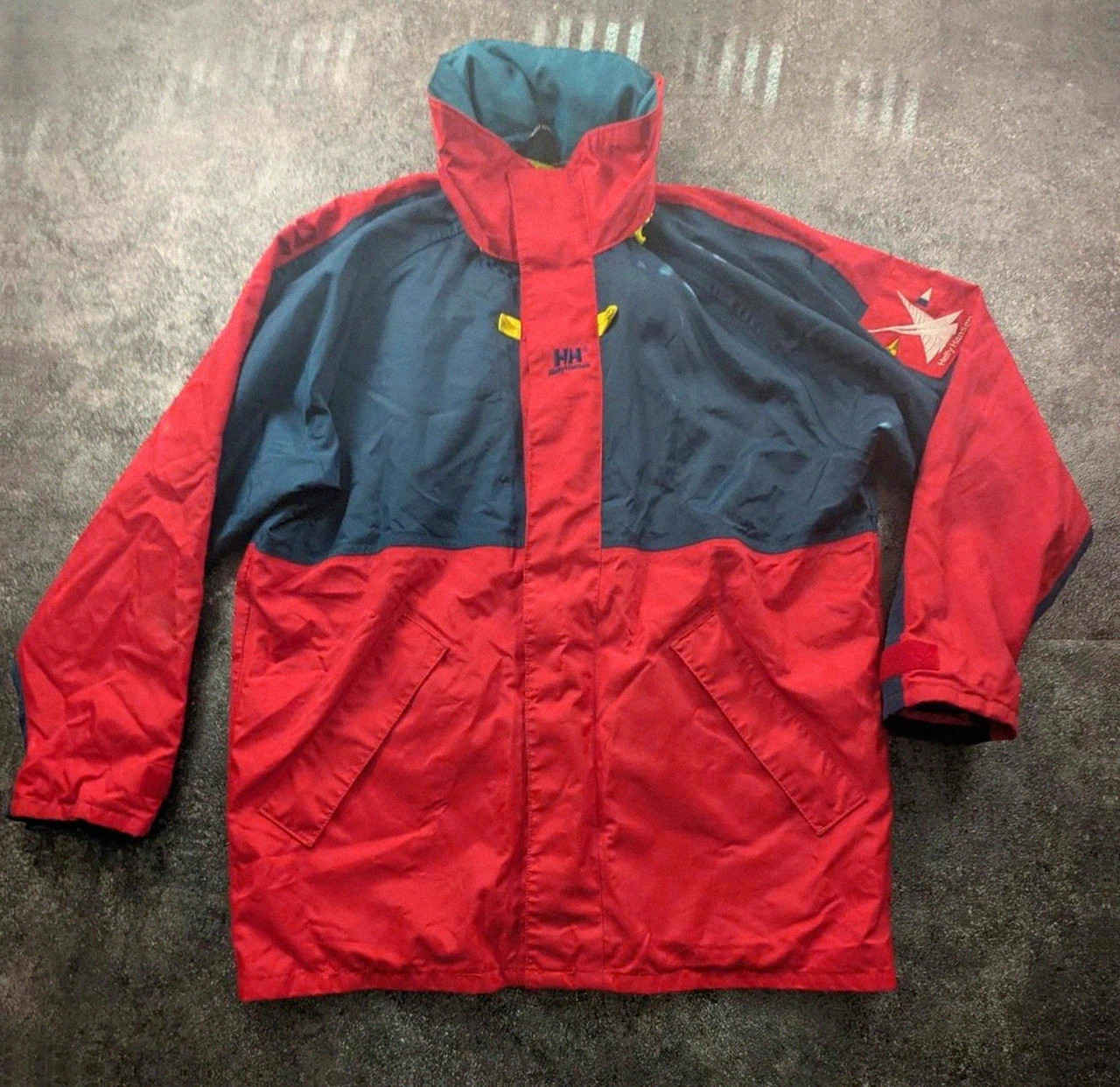 Veste Imperméable Helly Hansen Homme S Oversize Rouge Bleu Capuche Sailing Nautique Vintage – Helly Hansen – taille S 2