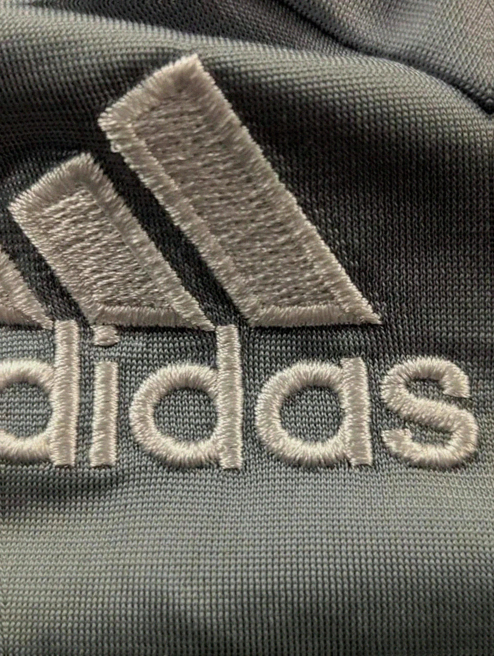 Veste adidas track jacket vintage grise noir zip full 3 bandes sport streetwear Y2K L – adidas – taille L 3