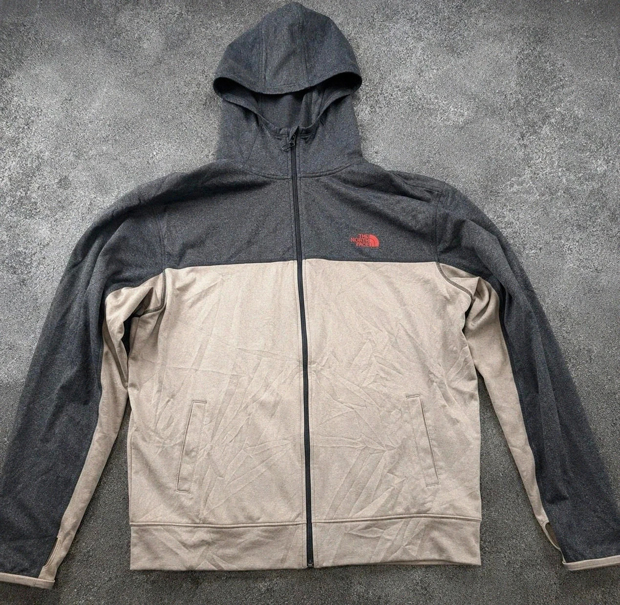 Veste zippée The North Face capuche gris beige outdoor gorpcore technique homme L