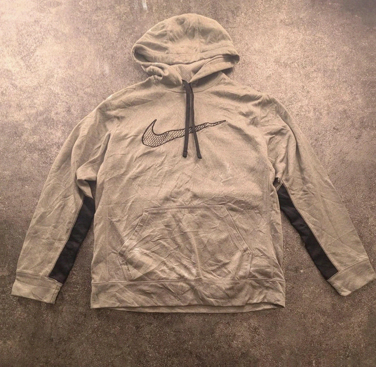 Sweat à capuche Nike Therma Fit gris hoodie swoosh brodé sport streetwear M