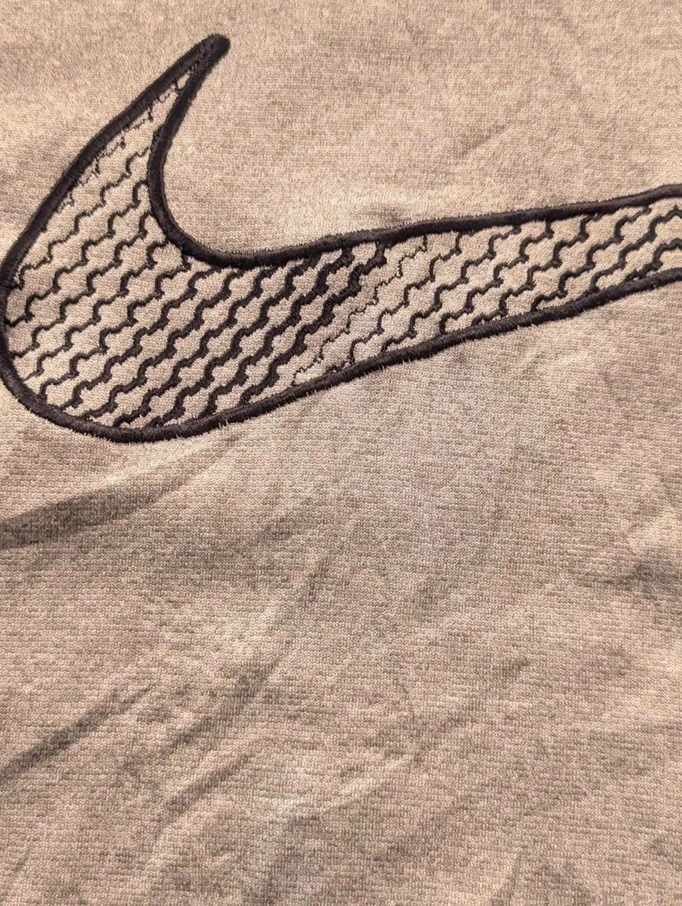 Sweat à capuche Nike Therma Fit gris hoodie swoosh brodé sport streetwear M – Nike – taille M 3