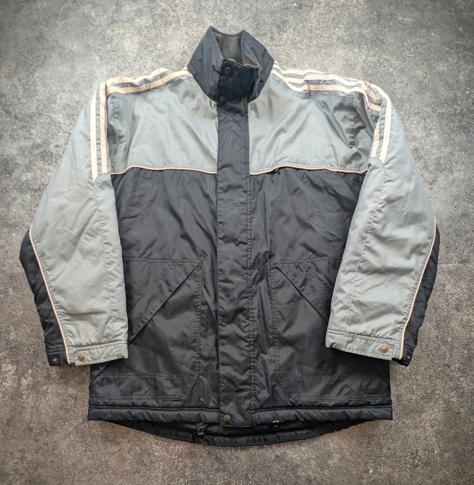 Adidas veste parka vintage M/L 3 bandes matelassée gris noir sportswear Y2K – adidas Originals – taille M 2