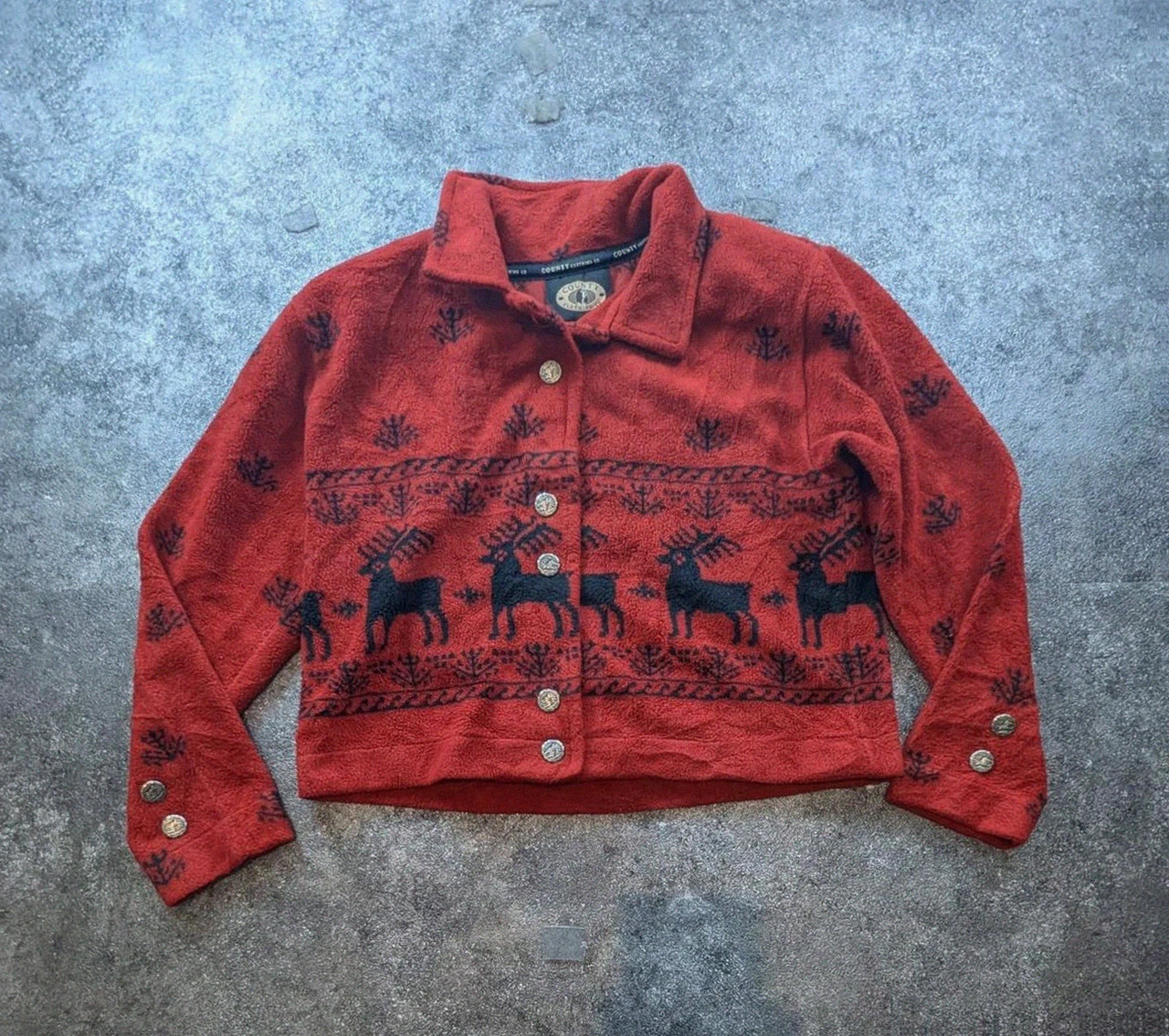 County Clothing Co veste polaire vintage renne nordique bordeaux cropped Made in Canada L – Vintage Dressing – taille L / 40 / 12 2