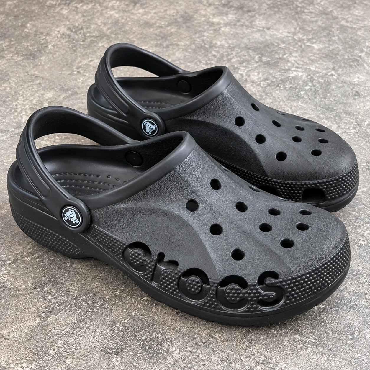 Crocs Baya noires 39-40 M7 W9 – Sabots mixtes confortables originales