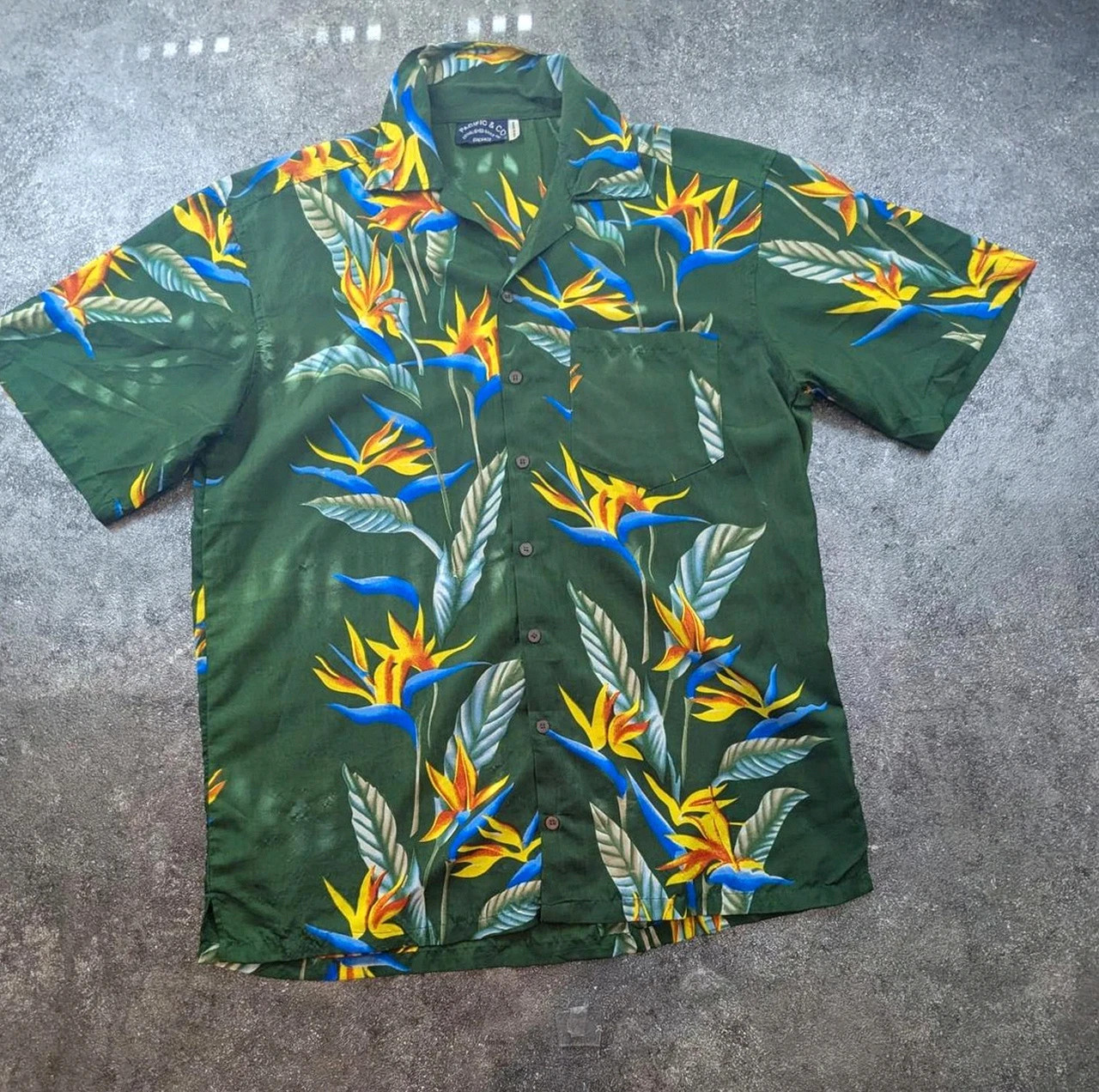 Chemise vintage hawaïenne fleurie tropicale Pacific & Co Y2K polyester homme taille L été surf aloha – Vintage Dressing – taille L 2