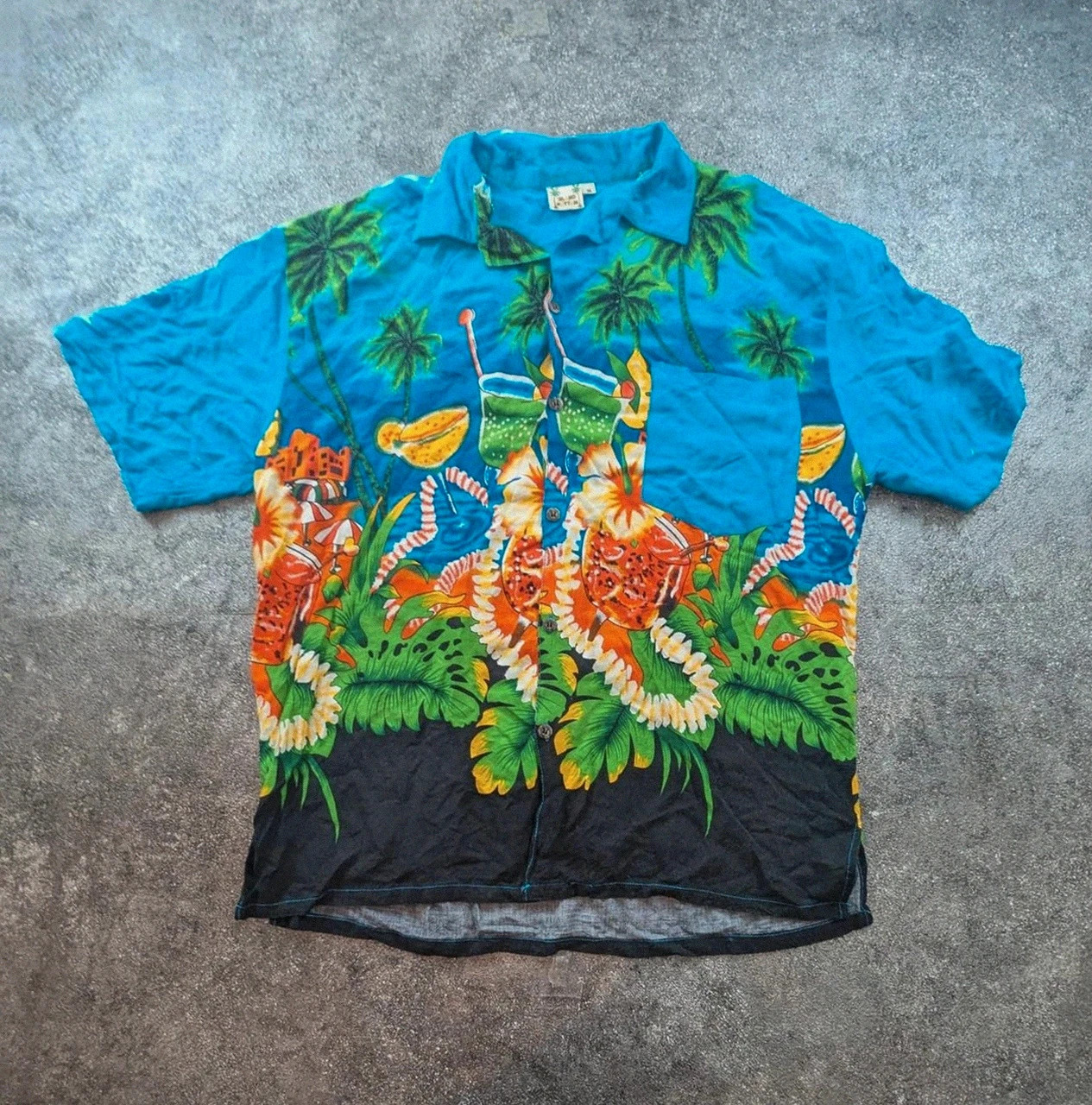 Chemise Island Rhythm hawaïenne bleu tropical cocktails rayon M vintage dressing – Vintage Dressing – taille M 2