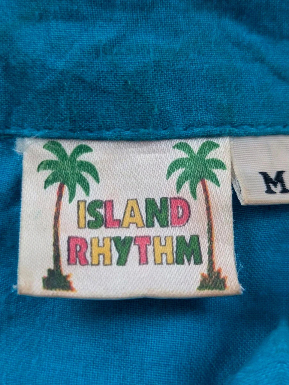 Chemise Island Rhythm hawaïenne bleu tropical cocktails rayon M vintage dressing – Vintage Dressing – taille M 4