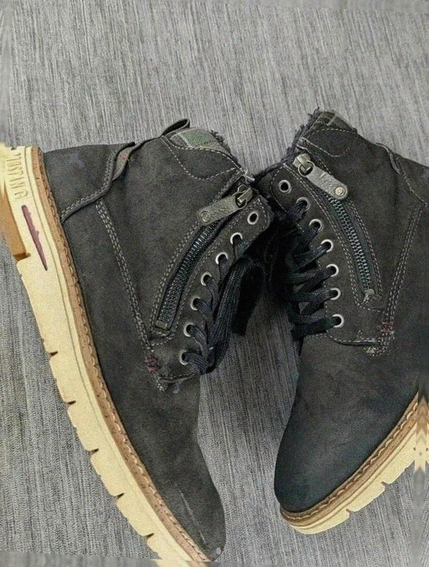 Bottines Mustang noires doublées style workwear vintage en daim taille 41 a carreaux – Mustang – taille 41 2