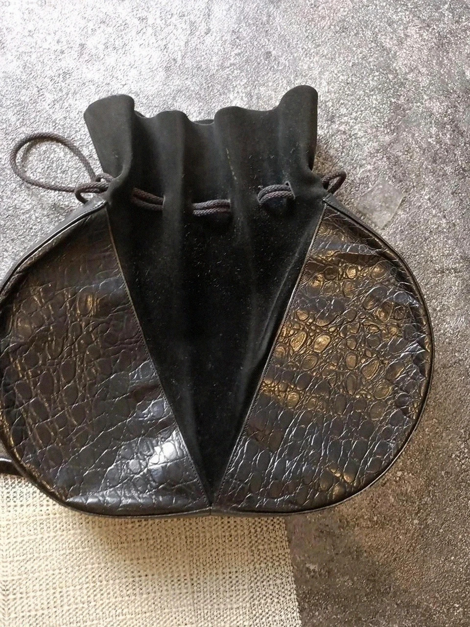 Sac à main vintage Xavier Danaud Paris Made in France – noir façon croco – sac créateur rétro rare – Xavier Danaud 5