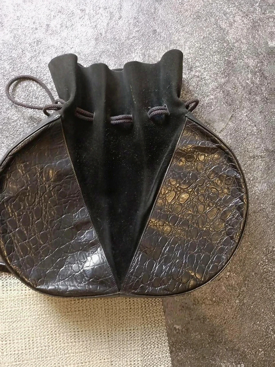 Sac à main vintage Xavier Danaud Paris Made in France – noir façon croco – sac créateur rétro rare – Xavier Danaud 5