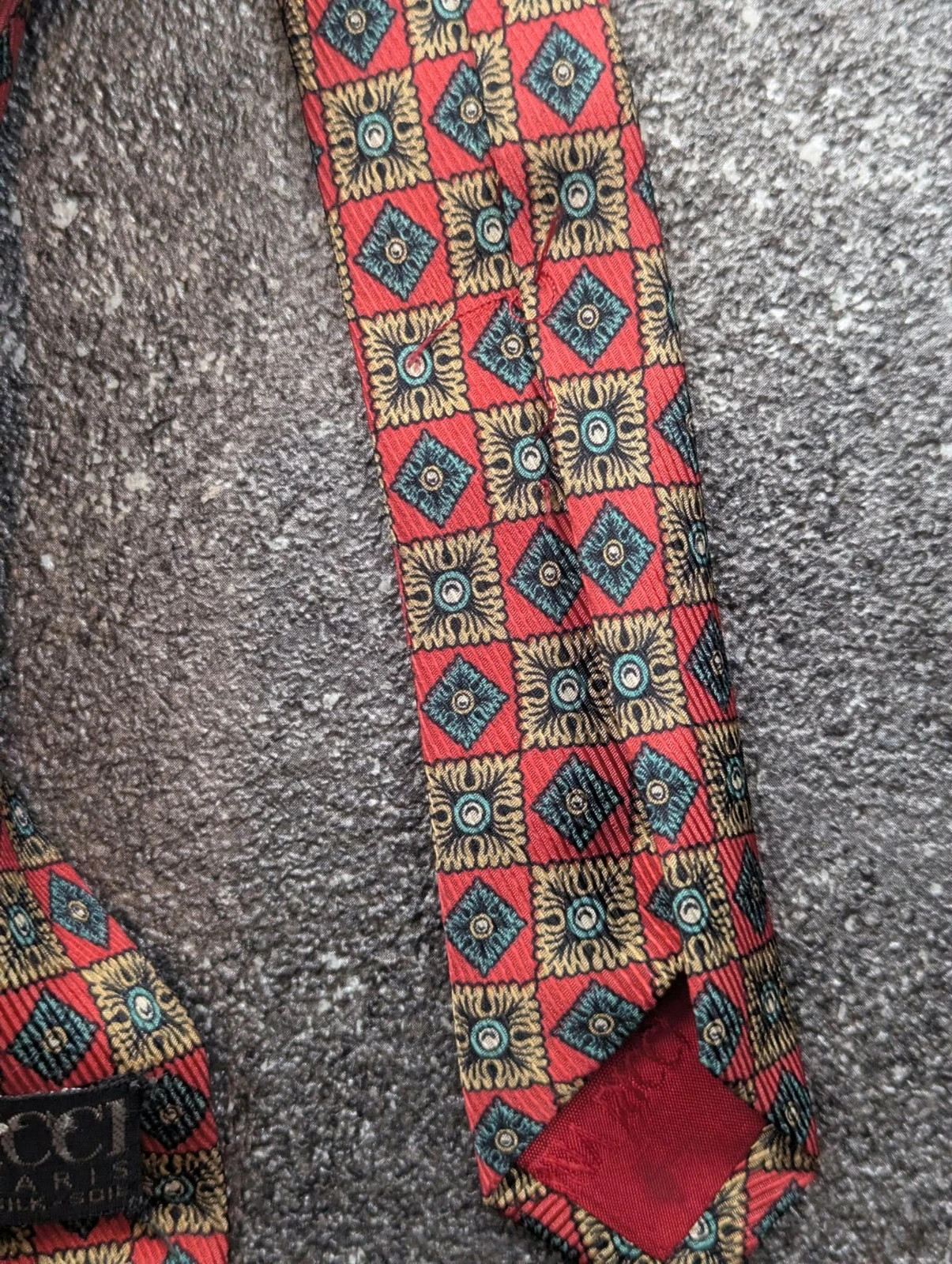 Nina Ricci Paris – Cravate vintage 100 % soie rouge motifs géométriques – Rétro 90s – Nina Ricci 3