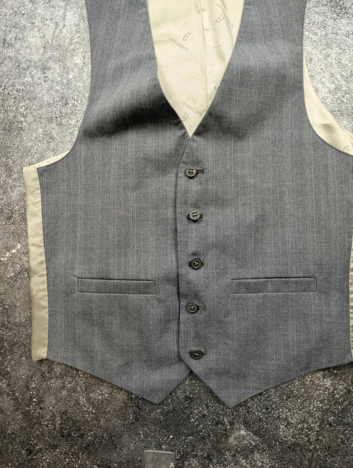 Gilet de costume Nino Cerruti vintage gris à fines rayures – Tailoring italien old money S – Nino Cerruti – taille S 3