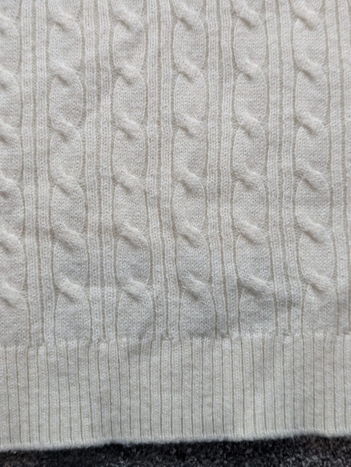 Uniqlo pull col roulé Aran maille torsadée écru laine cachemire M style Old Money chic – Uniqlo – taille M / 38 / 10 4