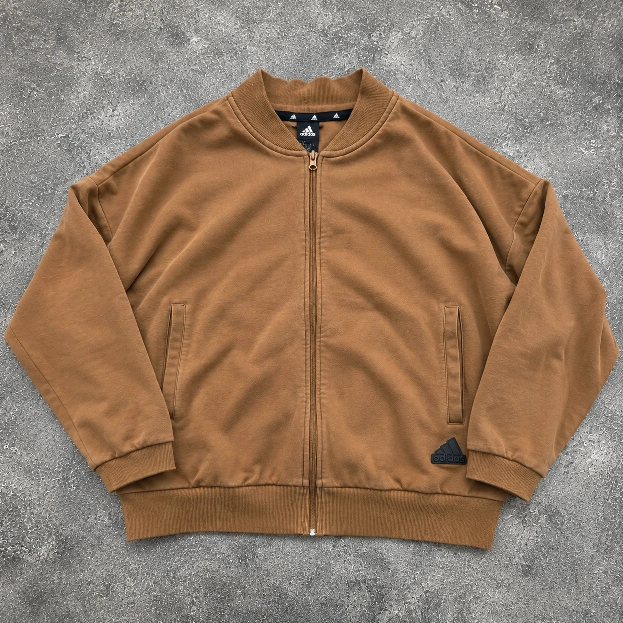 Adidas veste bomber zippée camel moutarde M – Grand logo 3D – Streetwear Y2K