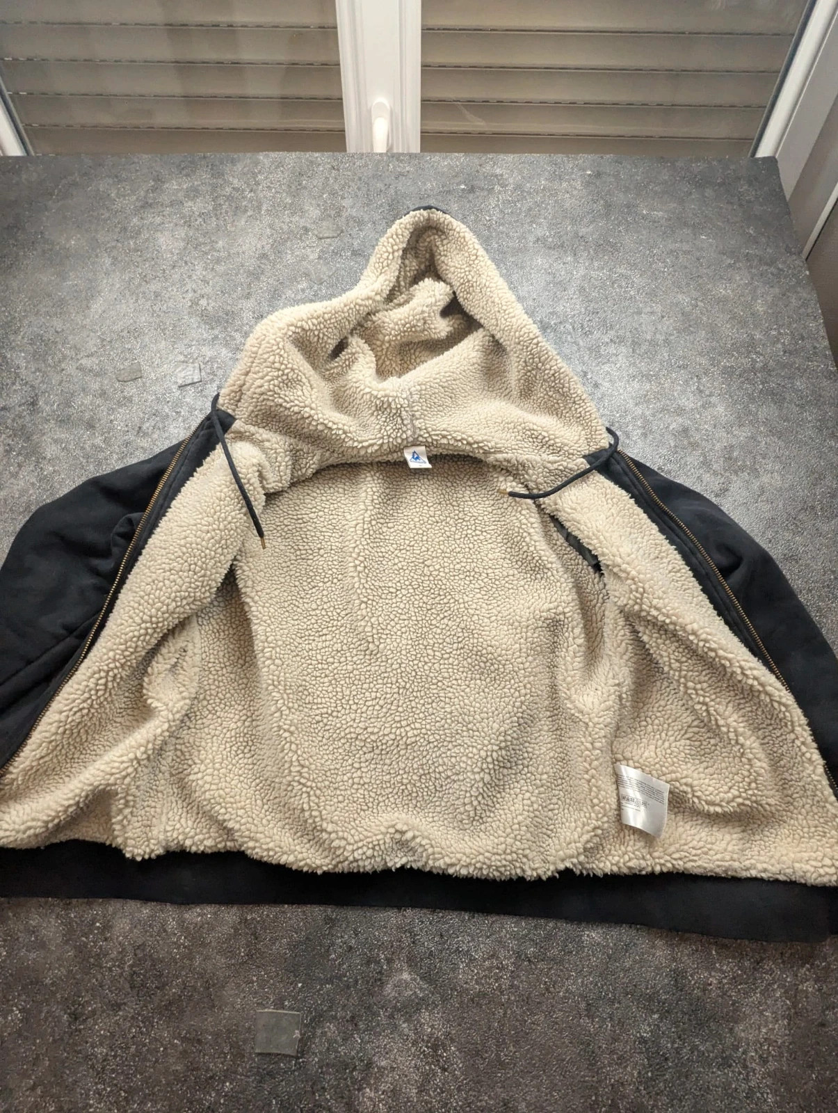 Le Coq Sportif sweat zippé à capuche sherpa noir M/S – Doublure moutonnée – Sportswear rétro – Le Coq Sportif – taille M 5