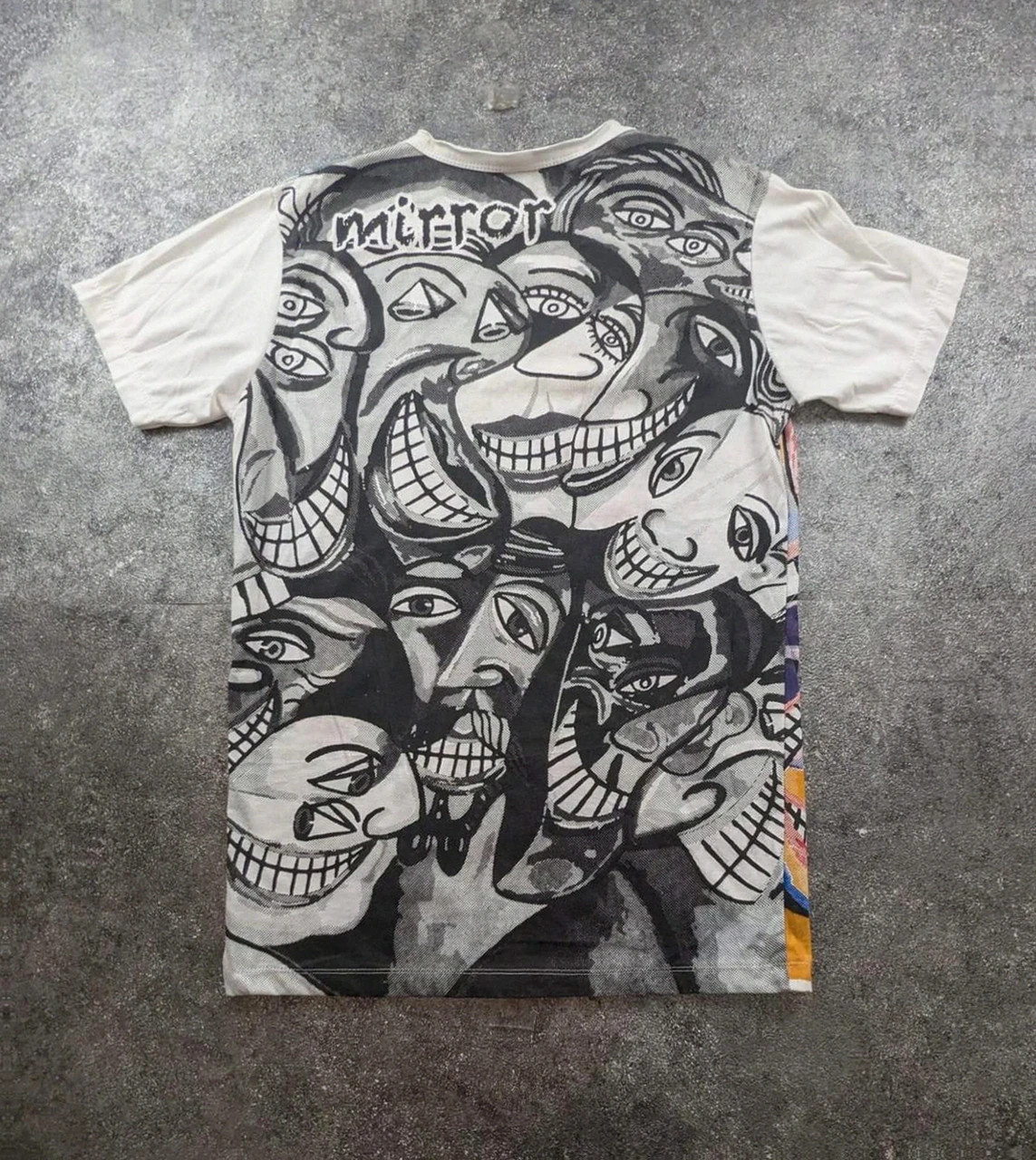 T-shirt art miroir imprimé intégral visage abstrait streetwear artistique 🎨🔥taille S/M – Vintage Dressing – taille S 3