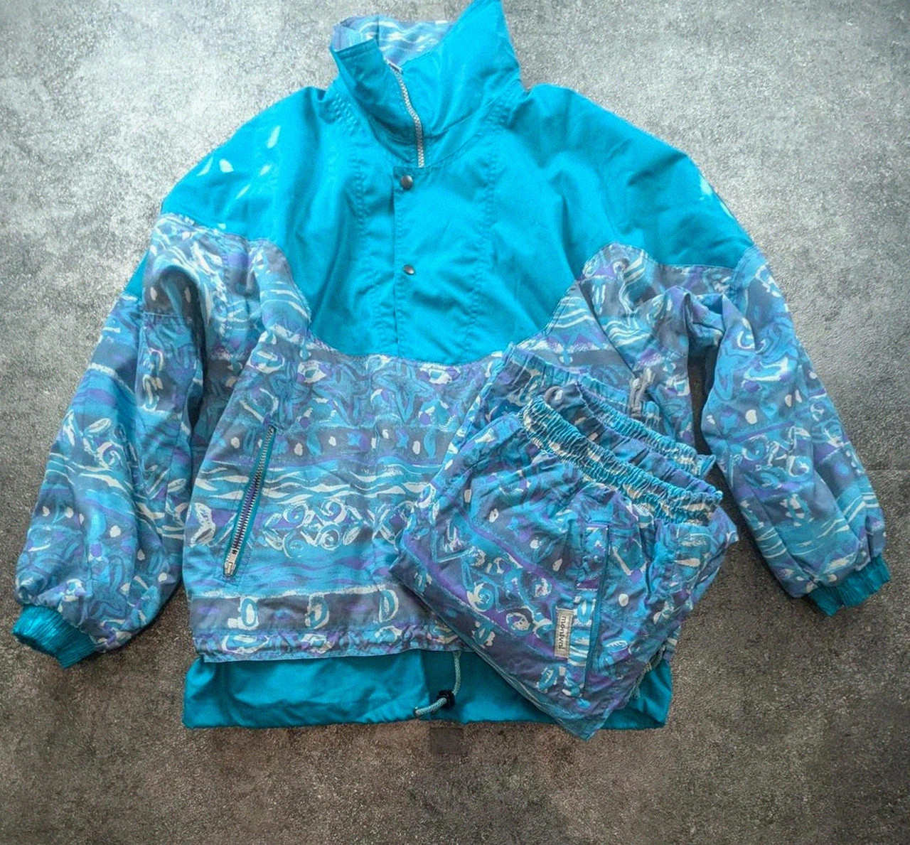 Ensemble ski vintage Montval 80s/90s veste + pantalon rétro bleu violet – Vintage Dressing – taille Taille unique 2