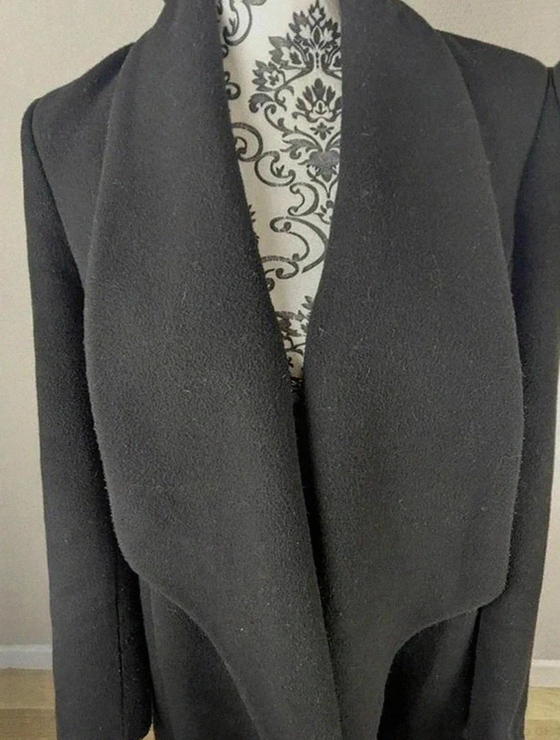 🧥 manteau Rinascimento long noir (tendance drapée coupe élégante) – Rinascimento – taille M / 38 / 10 4