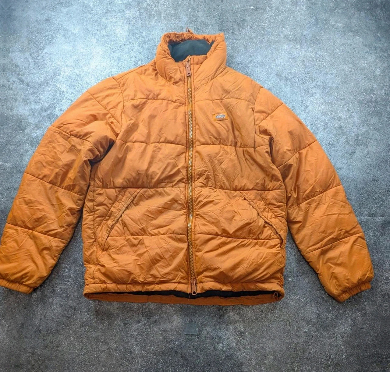 Dickies Doudoune Matelassée Homme Coloris Camel / Ocre Taille S (convient plutôt à un L) – Dickies – taille S 2