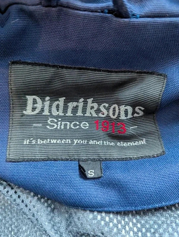 Veste vintage Didriksons Since 1913 S – Outdoor technique Y2K Gorpcore bleu marine – Didriksons – taille S 3