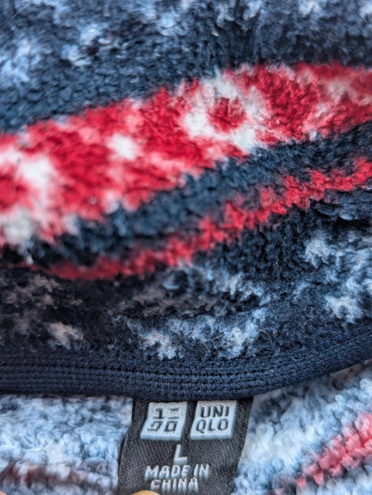 Uniqlo veste polaire fine Crazy Fleece motifs nordiques bleu marine rouge L rétro outdoor – Uniqlo – taille L 5
