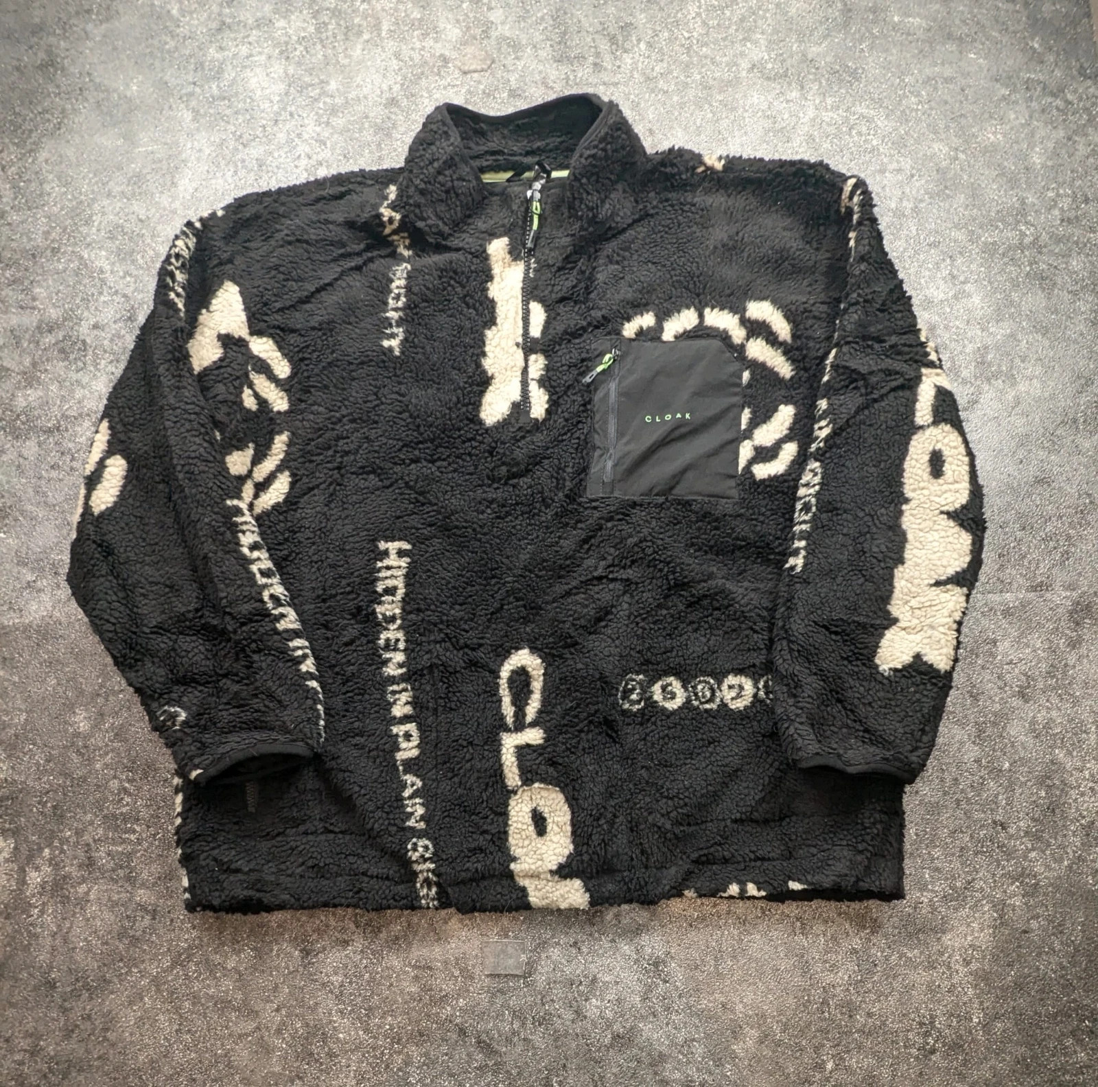 CLOAK – Polaire sherpa épaisse noire écrue 2XL – Motifs graphiques – Outdoor streetwear – Vintage Dressing – taille XXL 2
