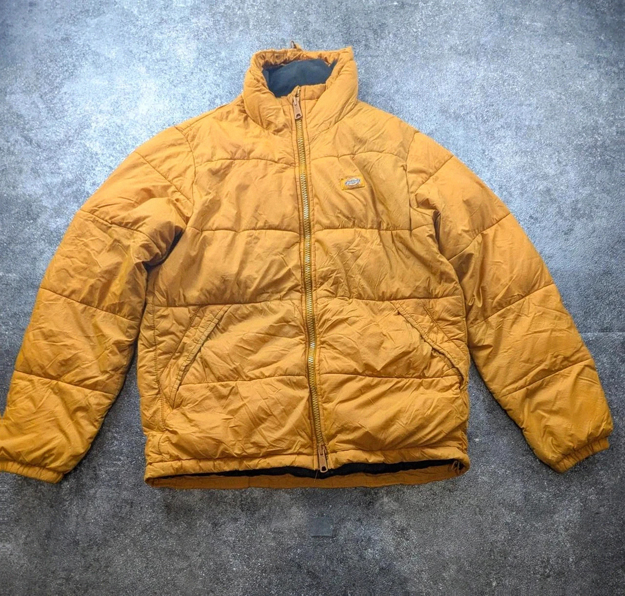 Dickies Doudoune Matelassée Homme Coloris Camel / Ocre Taille S (convient plutôt à un L) – Dickies – taille S 2