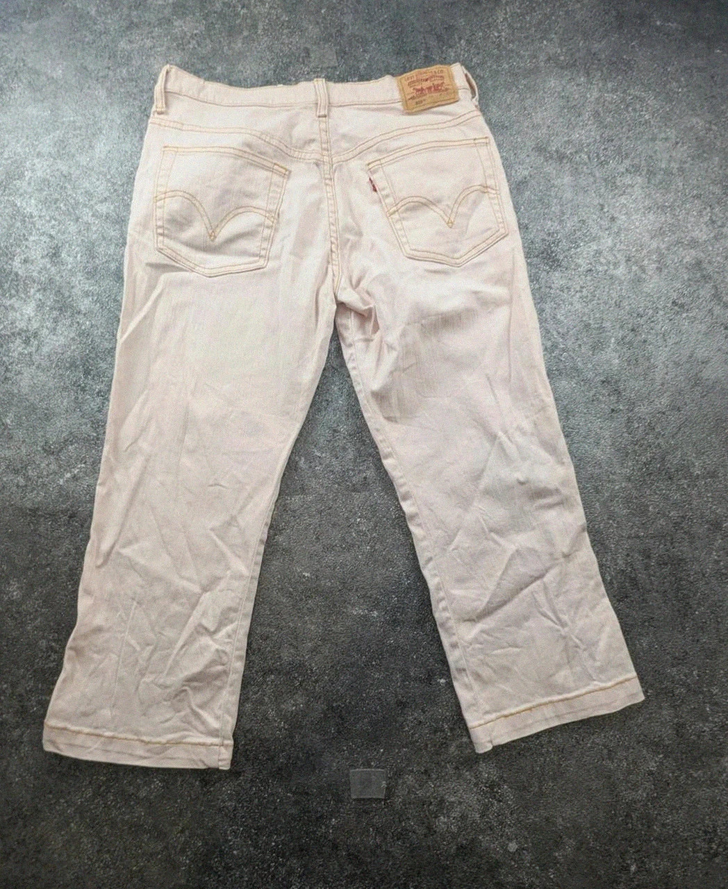 Pantacourt Levi’s 515 Capri rose pastel femme Taille 8 / Fr 38 coupe cropped – Levi's – taille M / 38 / 10 3