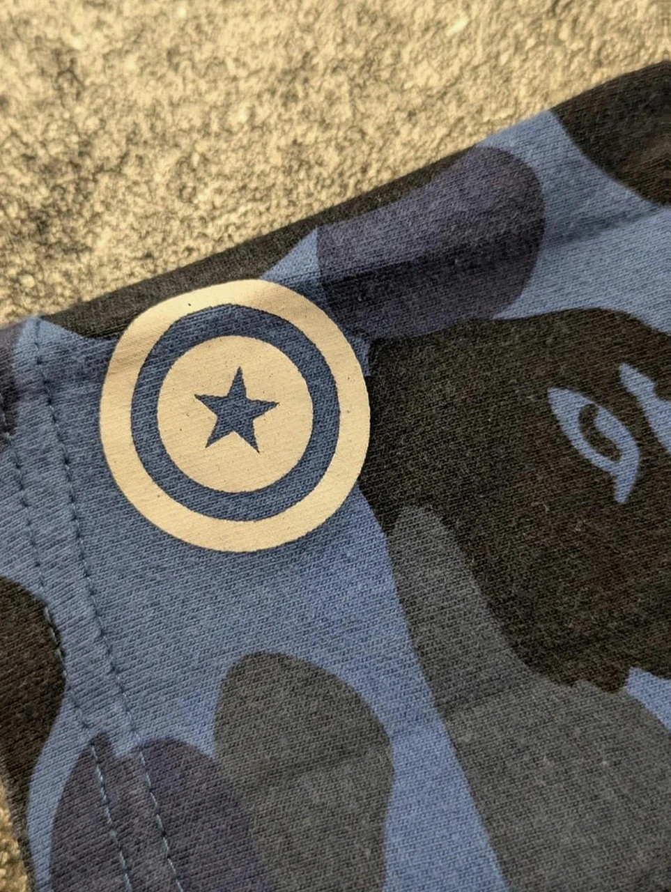 T shirt A Bathing Ape Bape shark camo split bleu violet M streetwear hype – A Bathing Ape (BAPE) – taille M 4