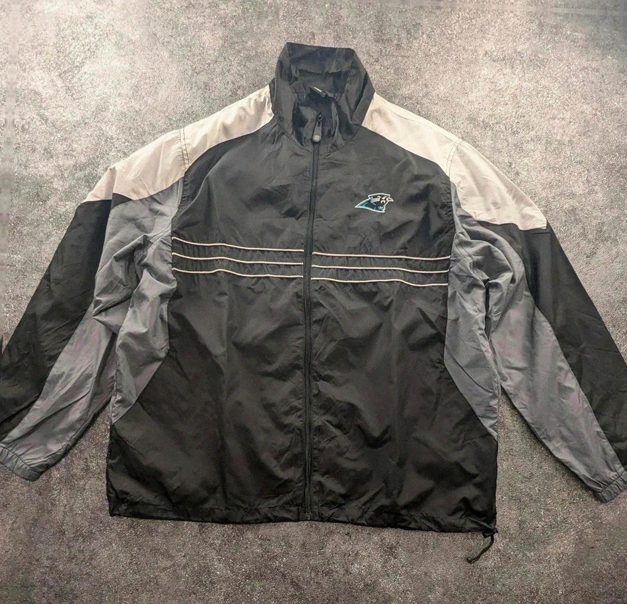Veste Nfl Carolina Panthers coupe vent Reebok gris noir Xl