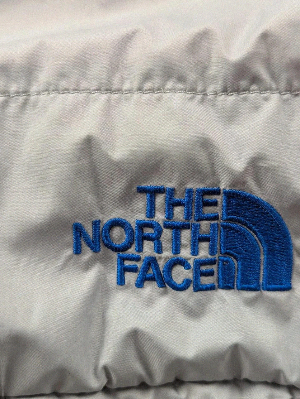The North Face Doudoune Matelassée Homme S Gris Clair Outdoor Randonnée Streetwear Gorpcore – The North Face – taille S 3