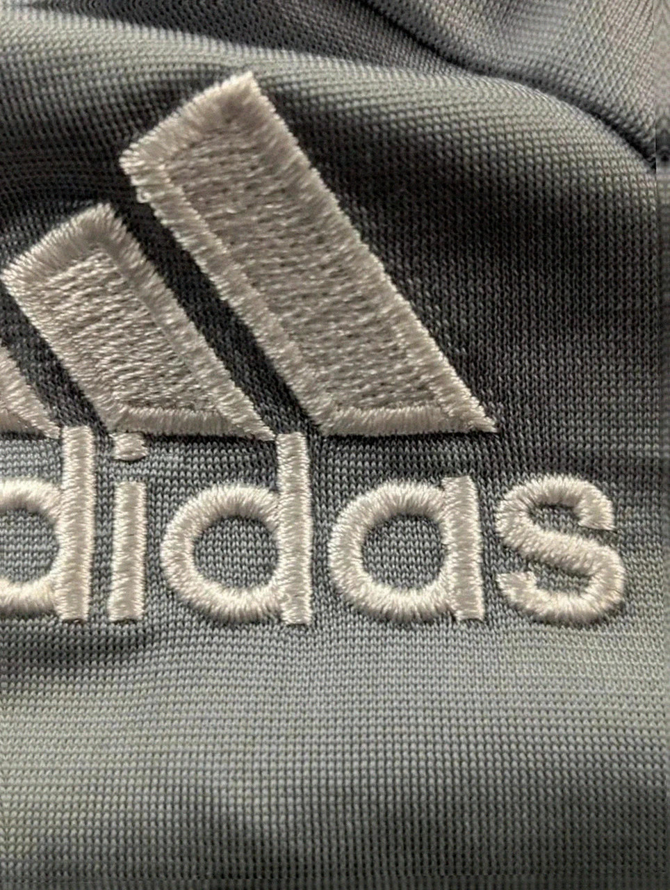 Veste vintage adidas track jacket noir grise zip full 3 bandes sport streetwear Y2K L – adidas – taille L 3
