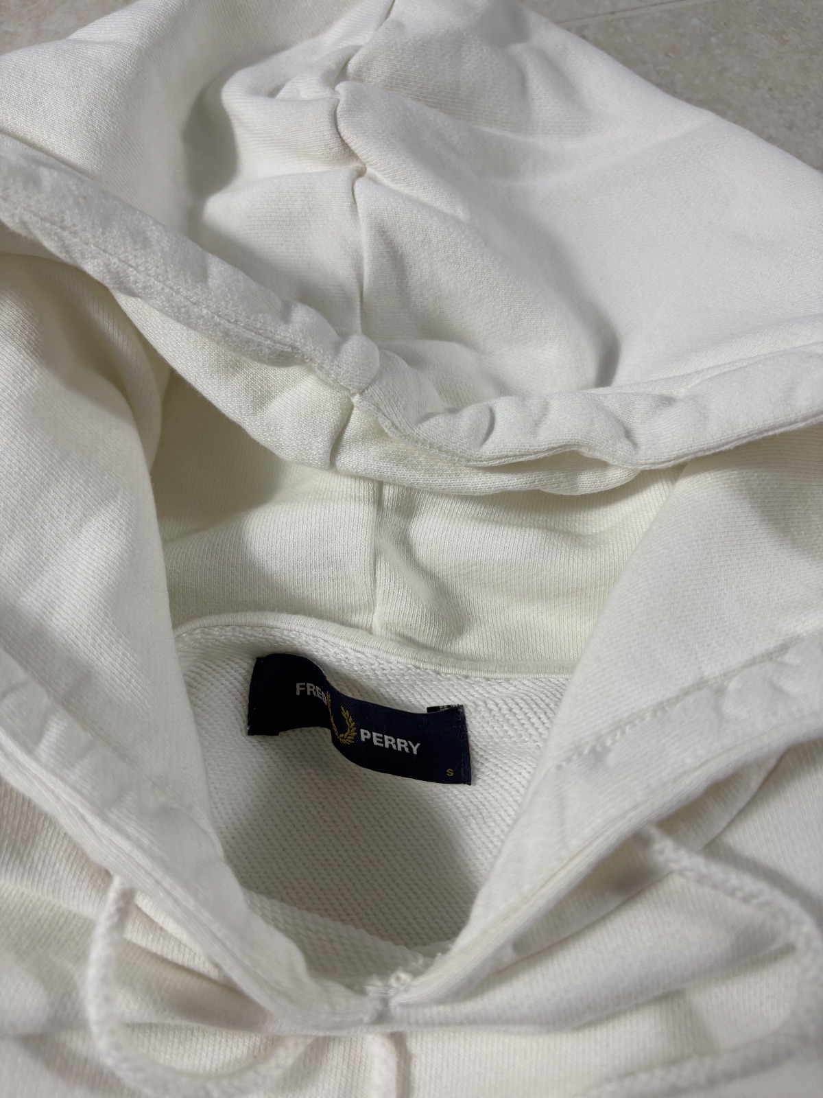 Sweat à capuche Fred Perry  – Fred perry – taille S 8
