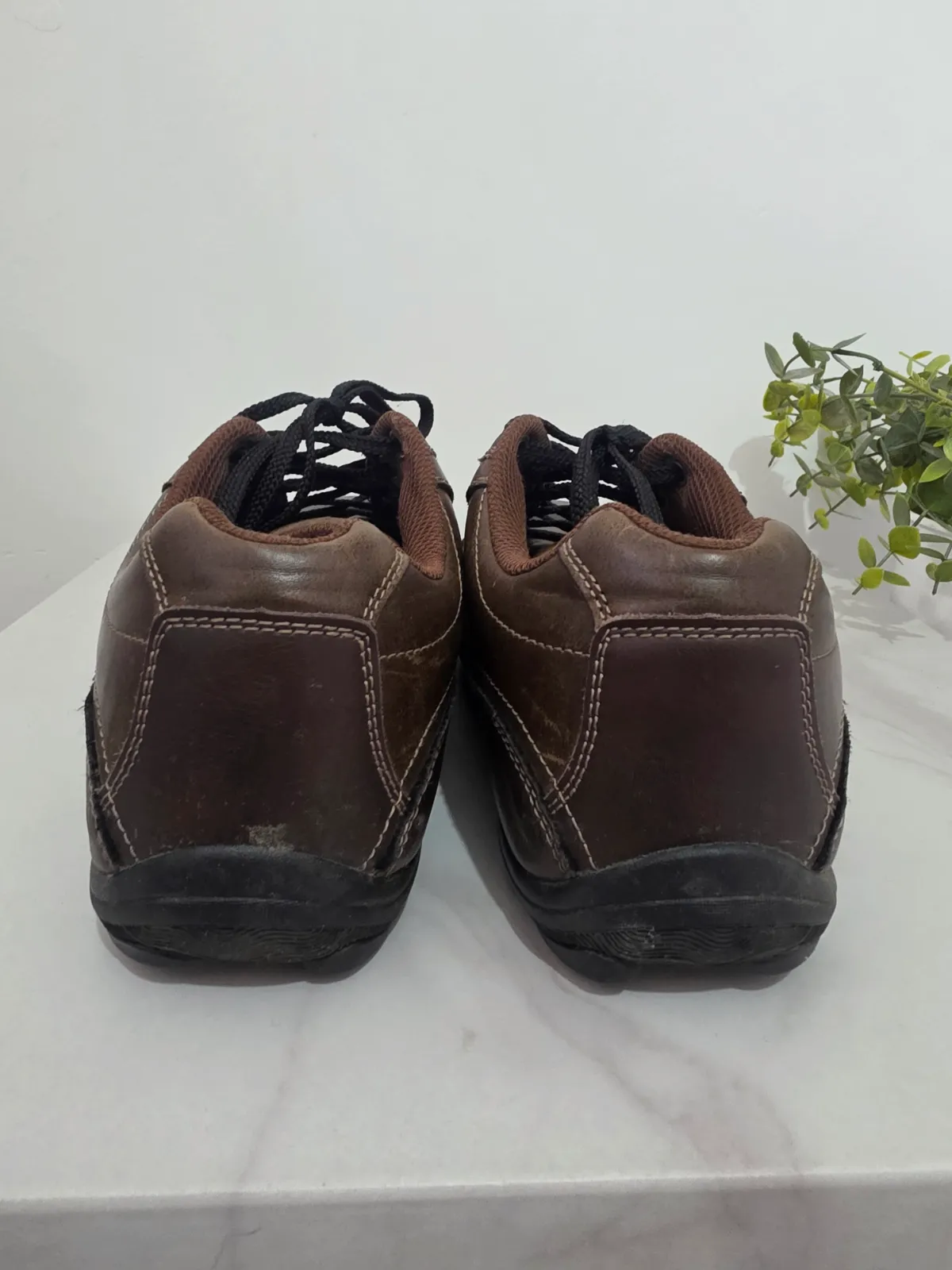 Skechers Men’s Brown Leather Casual Lace-Up Shoes | Size UK 10 / EU 45 – Skechers – taille UK 10 3